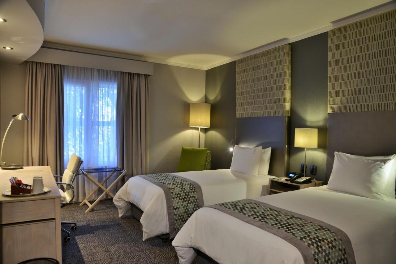 Holiday Inn Johannesburg Airport By Ihg Kempton Park Eksteriør bilde