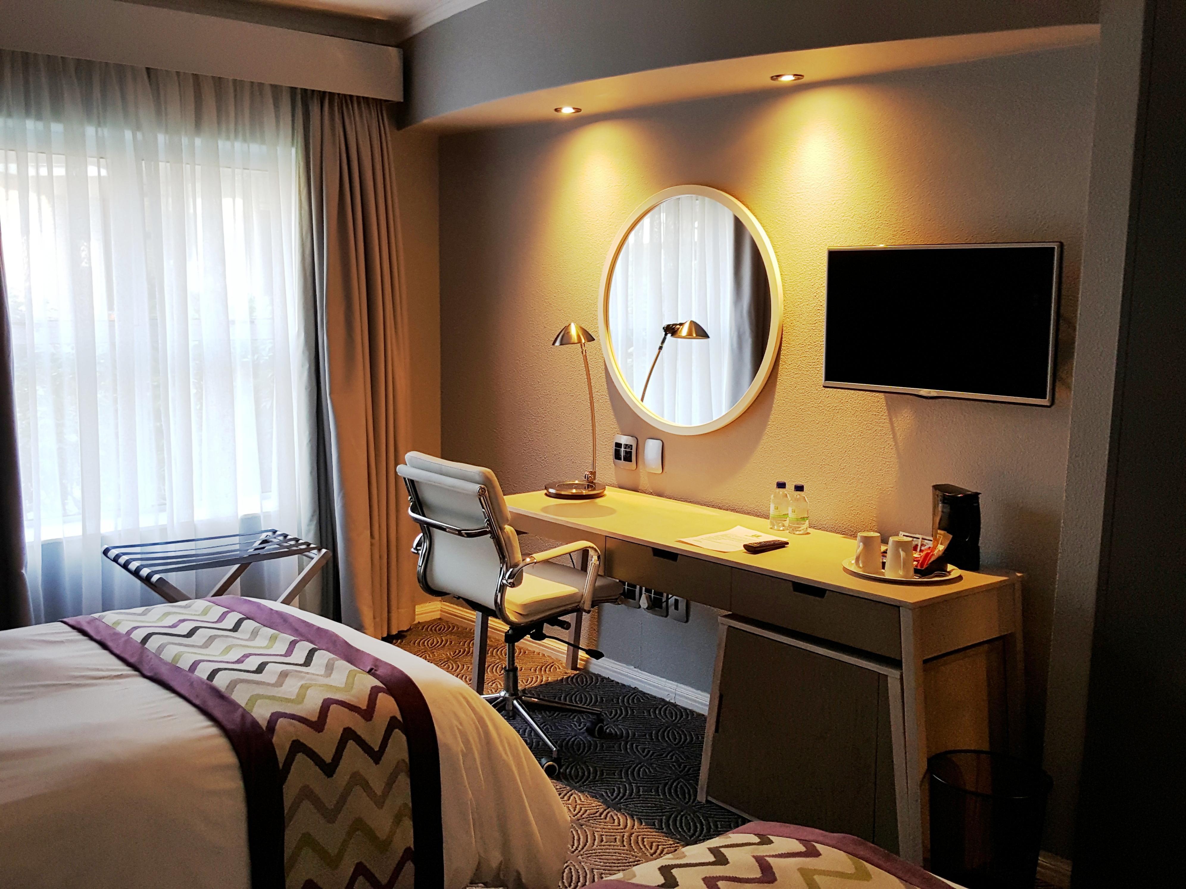 Holiday Inn Johannesburg Airport By Ihg Kempton Park Eksteriør bilde