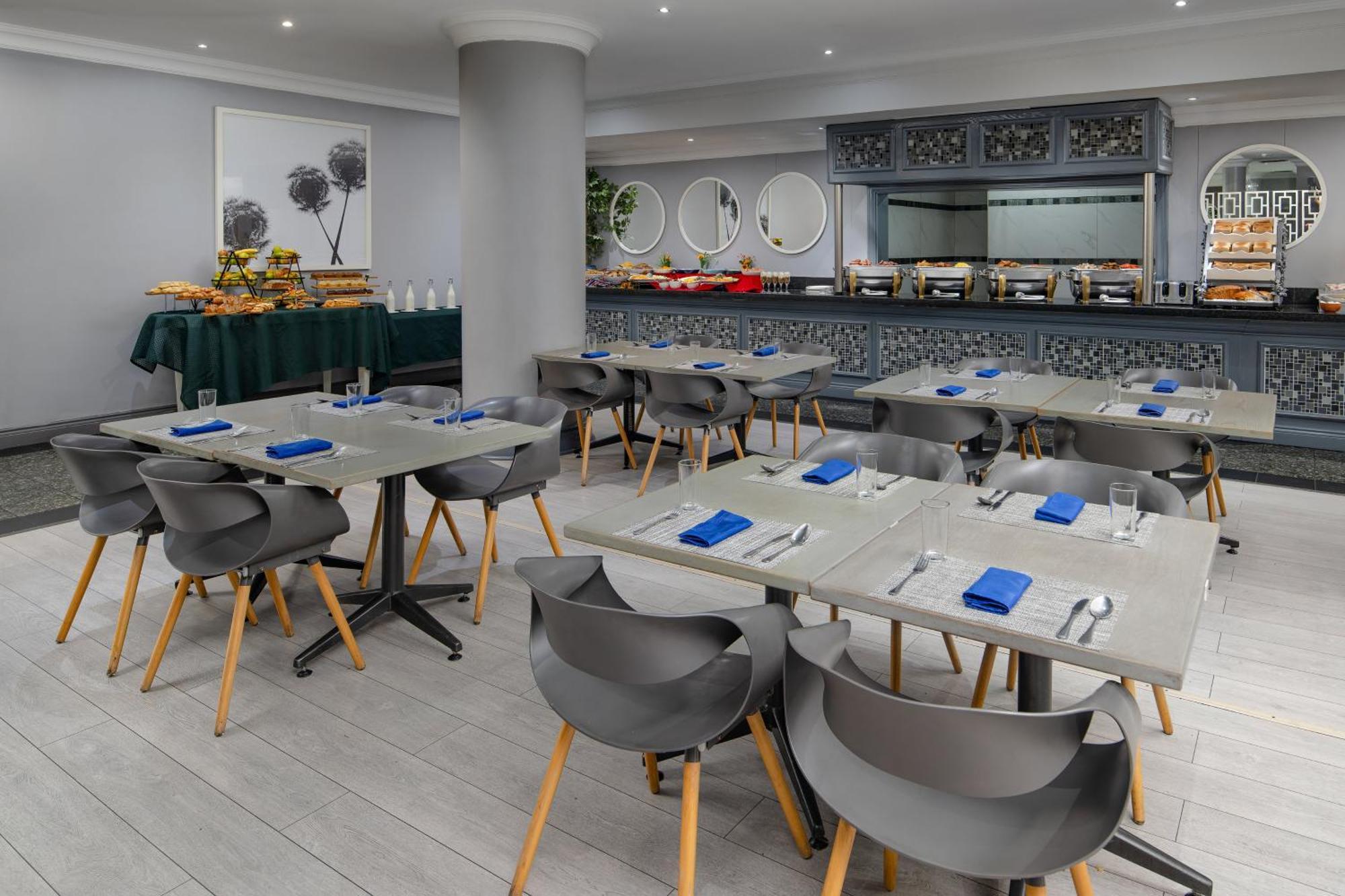 Holiday Inn Johannesburg Airport By Ihg Kempton Park Eksteriør bilde